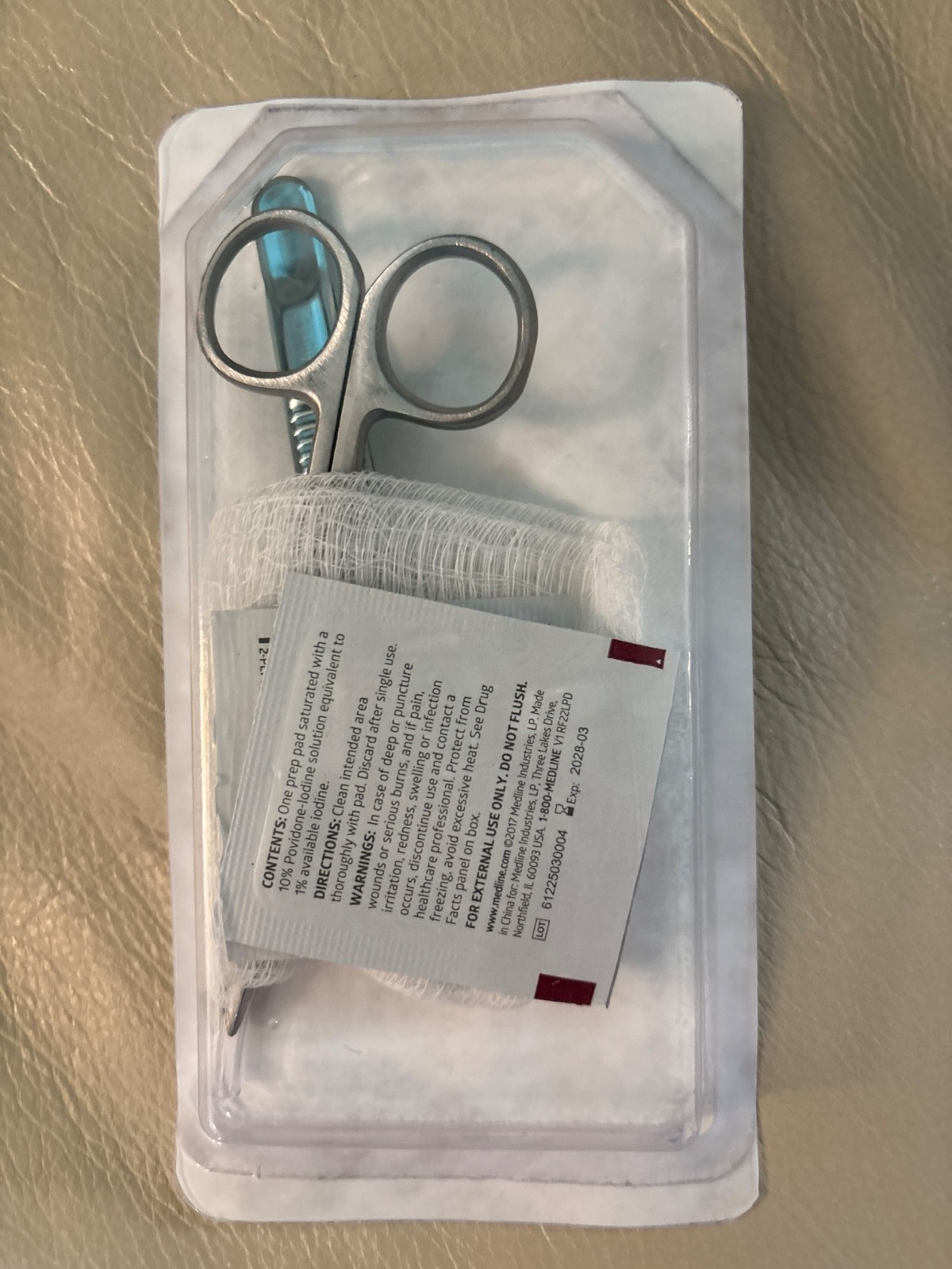 Medline Sterile Suture Removal Tray, lot of 17