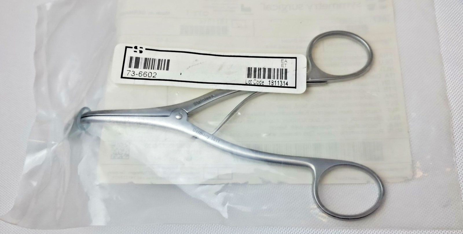 Symmetry 73-6602, Trousseau Tracheal Dilator, Two Bladed, Curved, Adult.