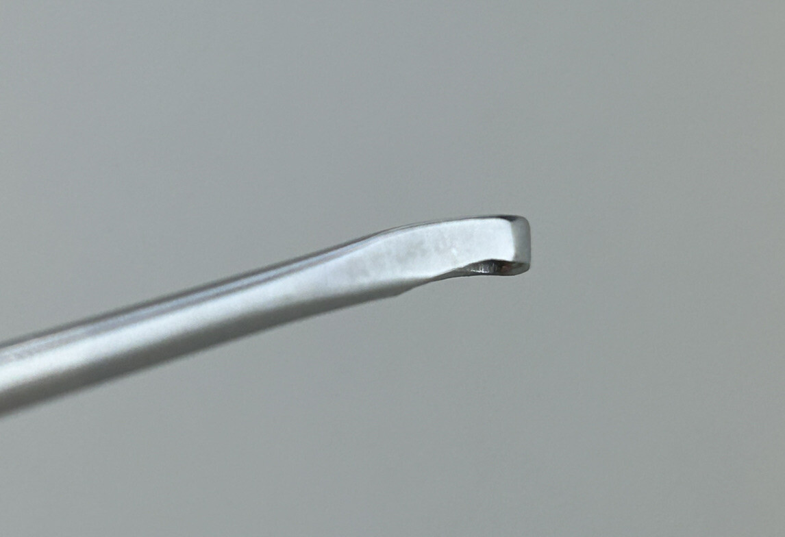 Symmetry 23-5532 Sims Uterine Curette Size 00 Sharp Malleable Shaft 11in Length