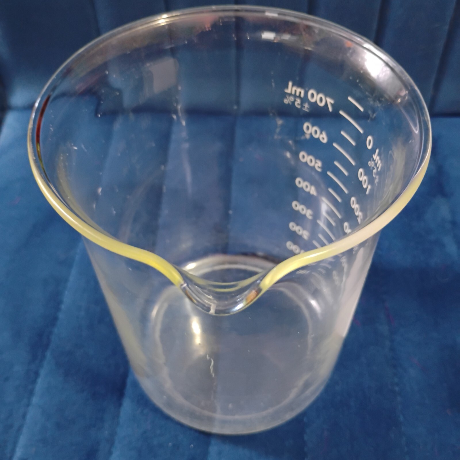 PYREX 800 mL Graduated Beaker Griffin Low Form Heat Resistant Apothecary Germany
