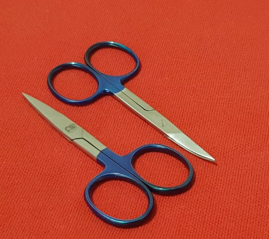 Set of 2 Manicure Nail Scissors Straight/Curved 9cm long lasting stainless steel