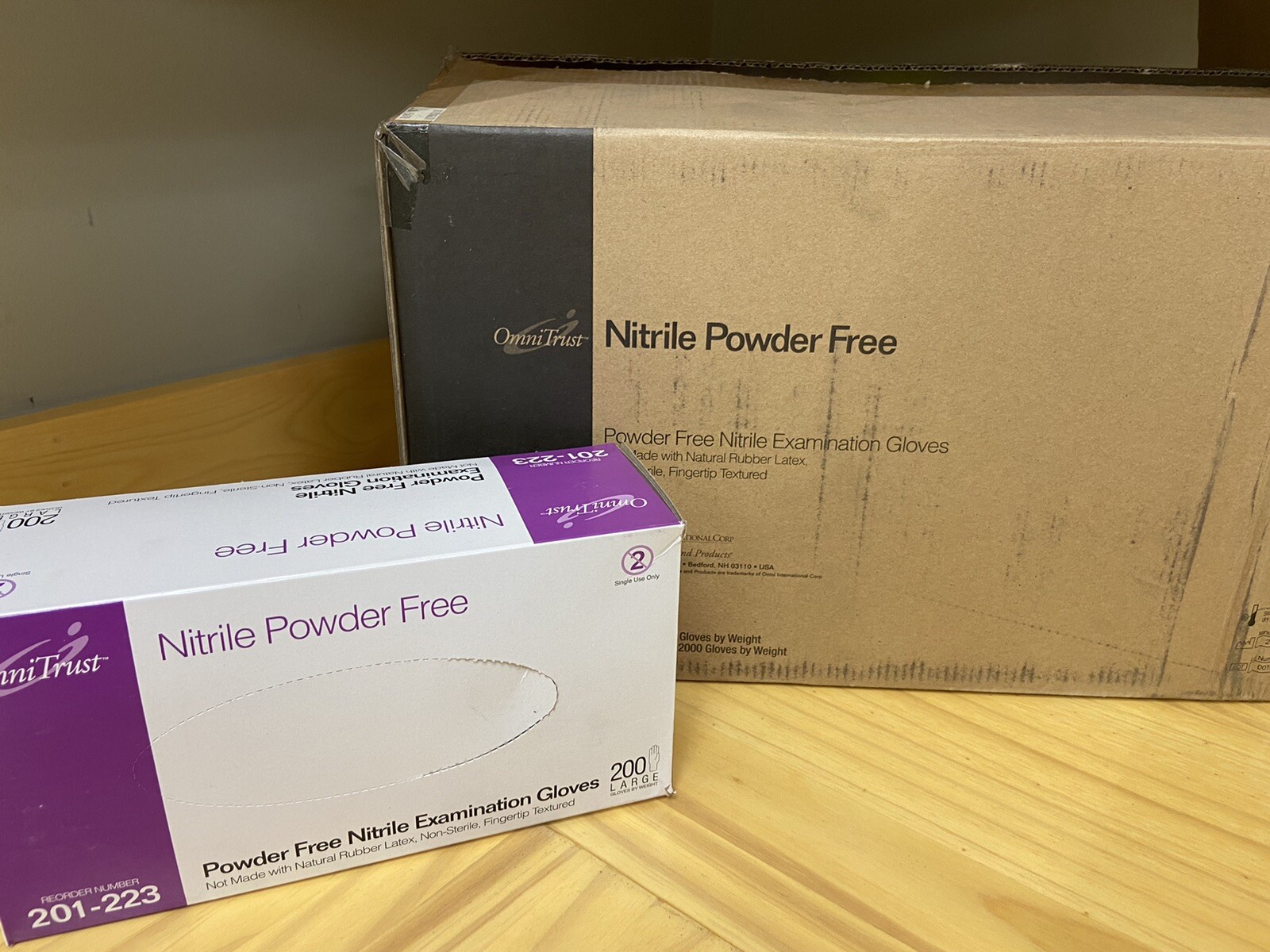 Omni Trust Nitrile Powder Free Examination Gloves (Large)