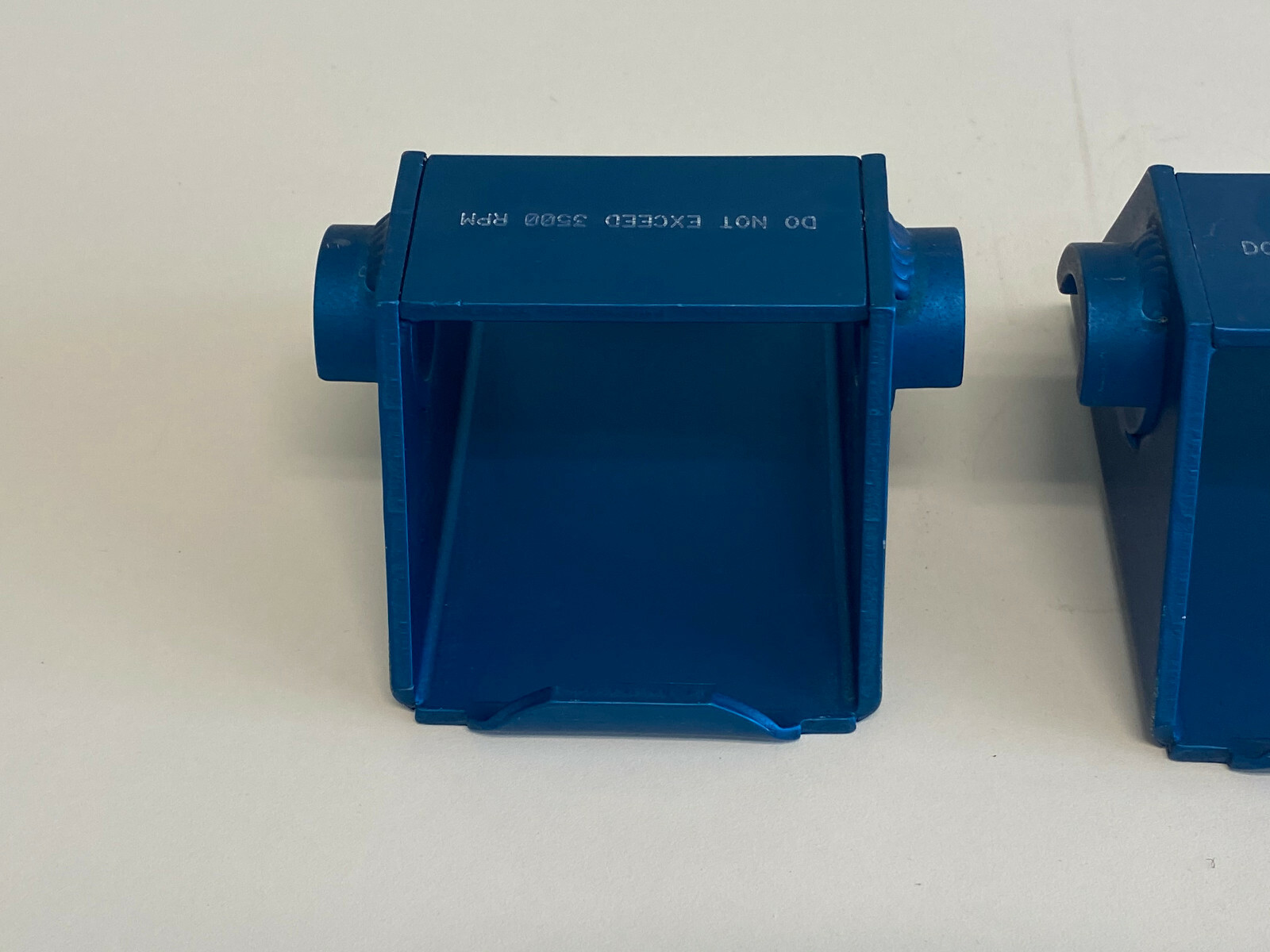 C2: Set of 2 Thermo Electron Microplate Carrier Model 5785 397.0gms