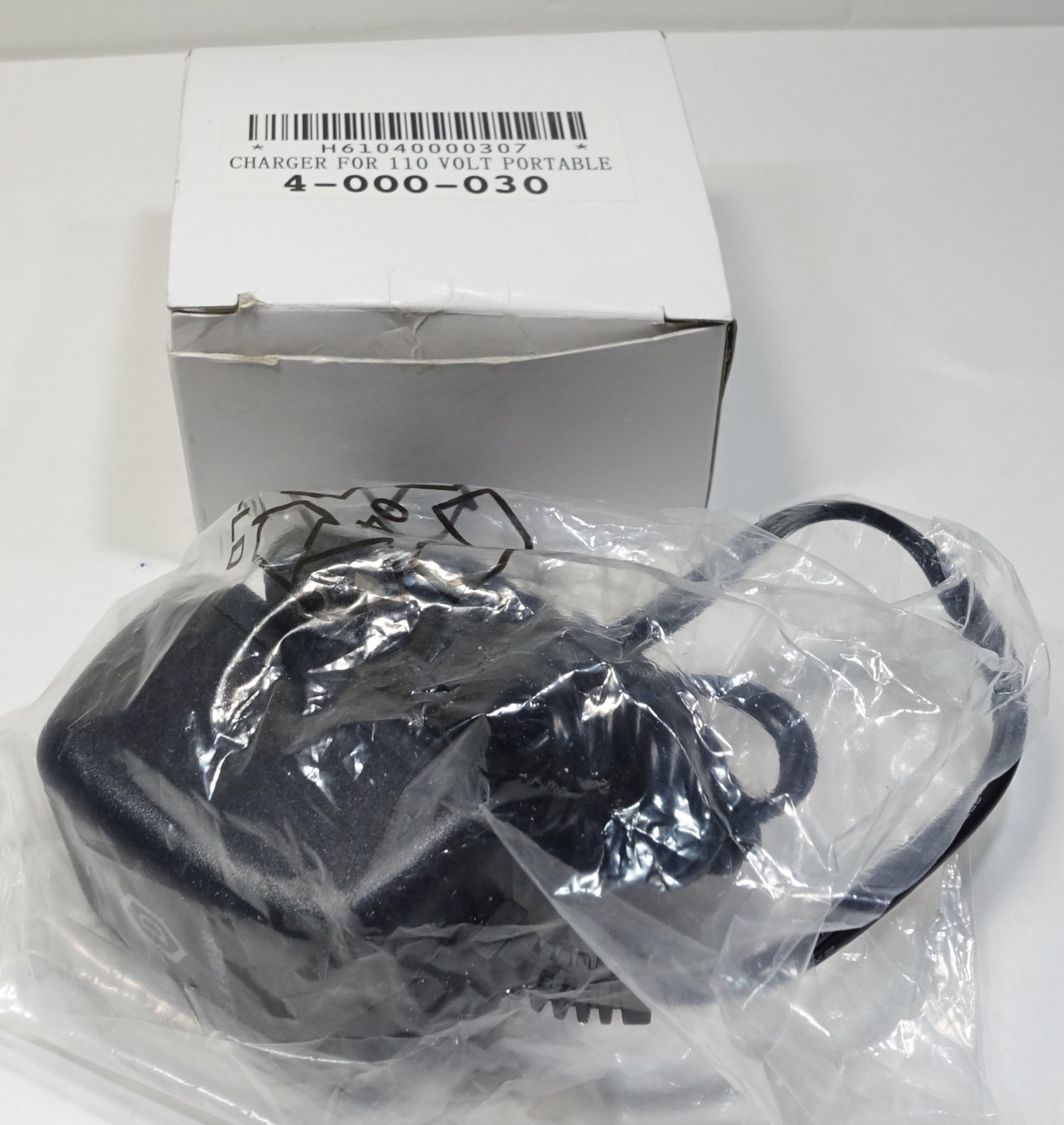 Drummond Pipet-Aid Battery Charger Adapter, Cat. 4-000-030; NEW