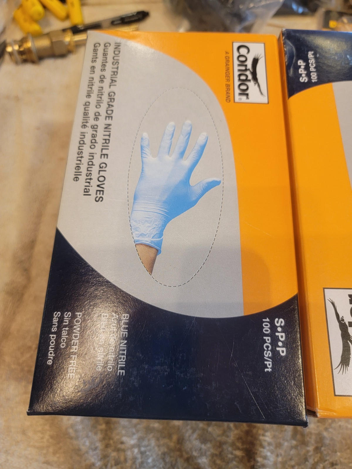 Condor 2XMA6T Disposable Gloves, Nitrile, Powder-Free, S, 4boxes Of 100 gloves.