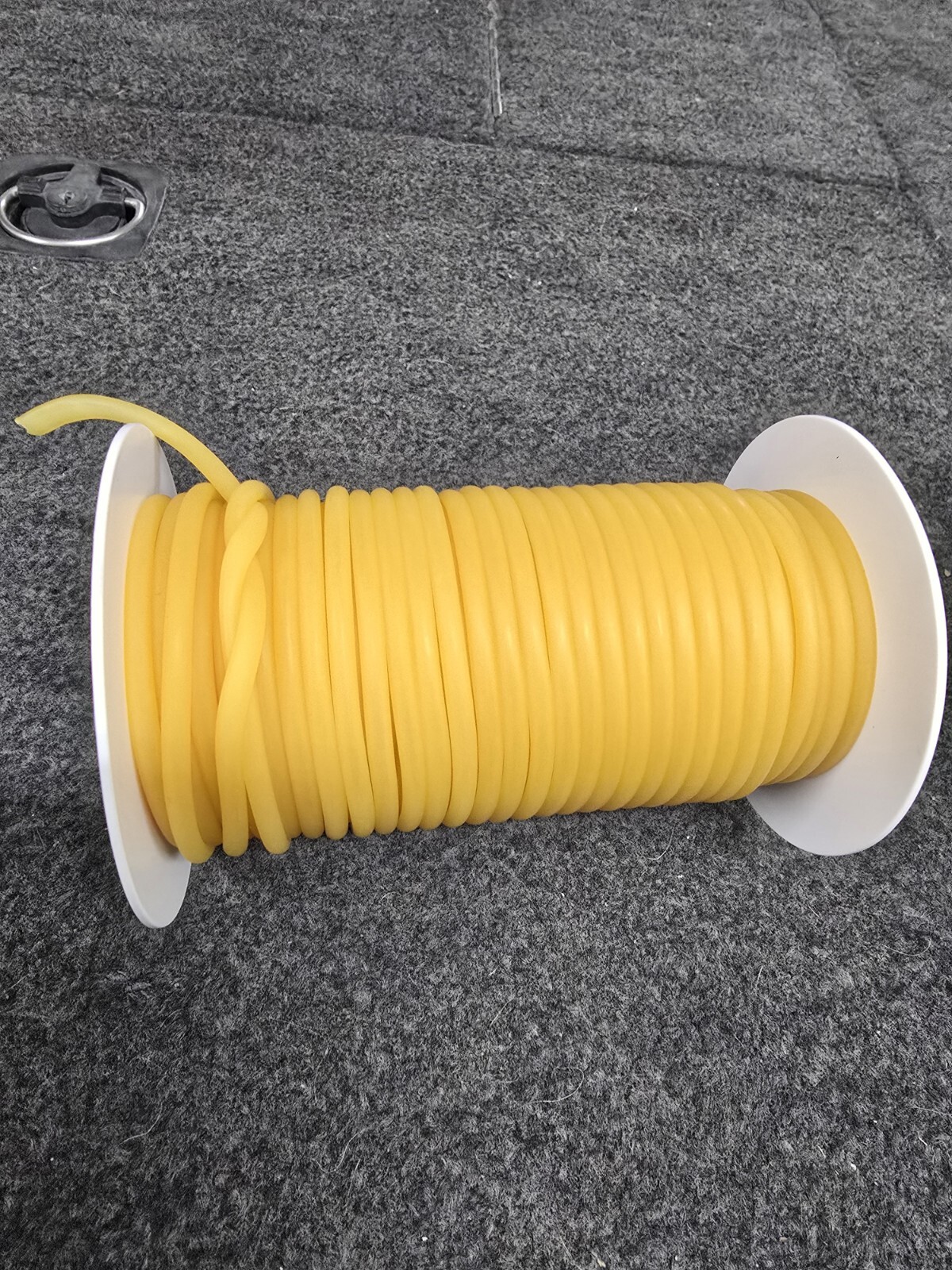 GRAFCO 50′ ROLL OF 1/8″ X 1/32″ X 3/16″ LAYTEX TUBING, 3931316, NEW