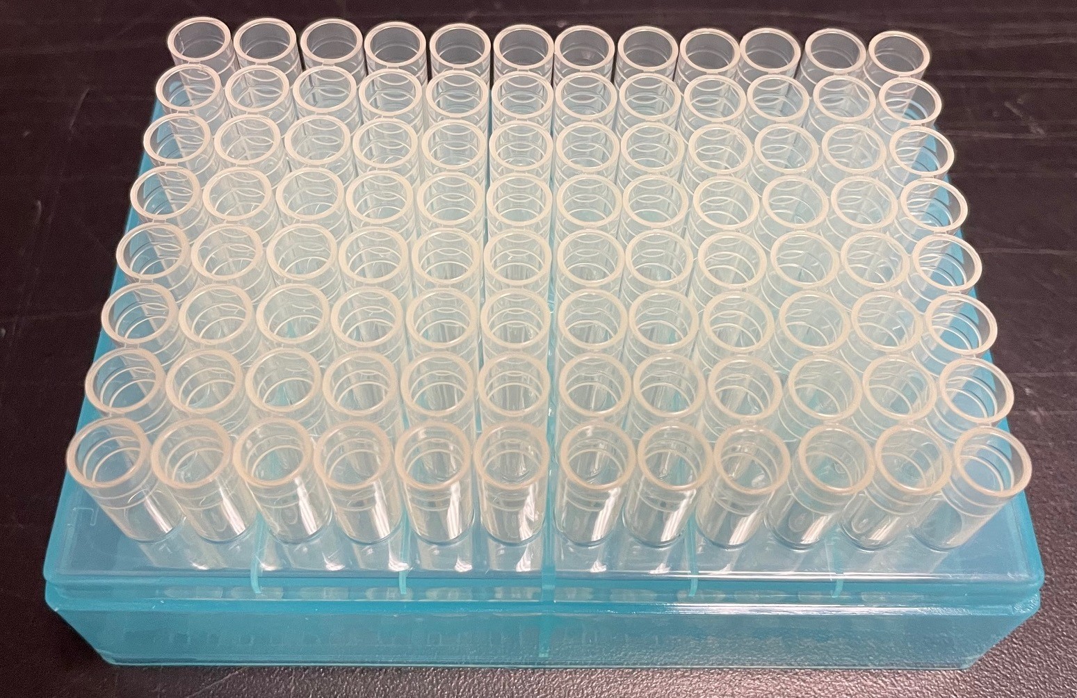 New polypropylene test tubes, 8 mm x 46 mm, case of 10 boxes, 96 tubes/box)