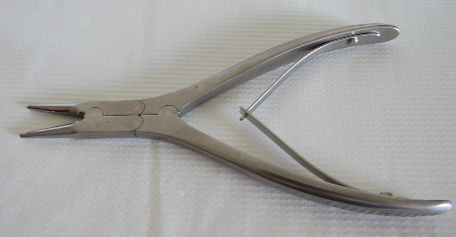 Aesculap LX181R Wire Extraction Bending Pliers 7-1/2″ 190mm Stainless ISSUE JAWS