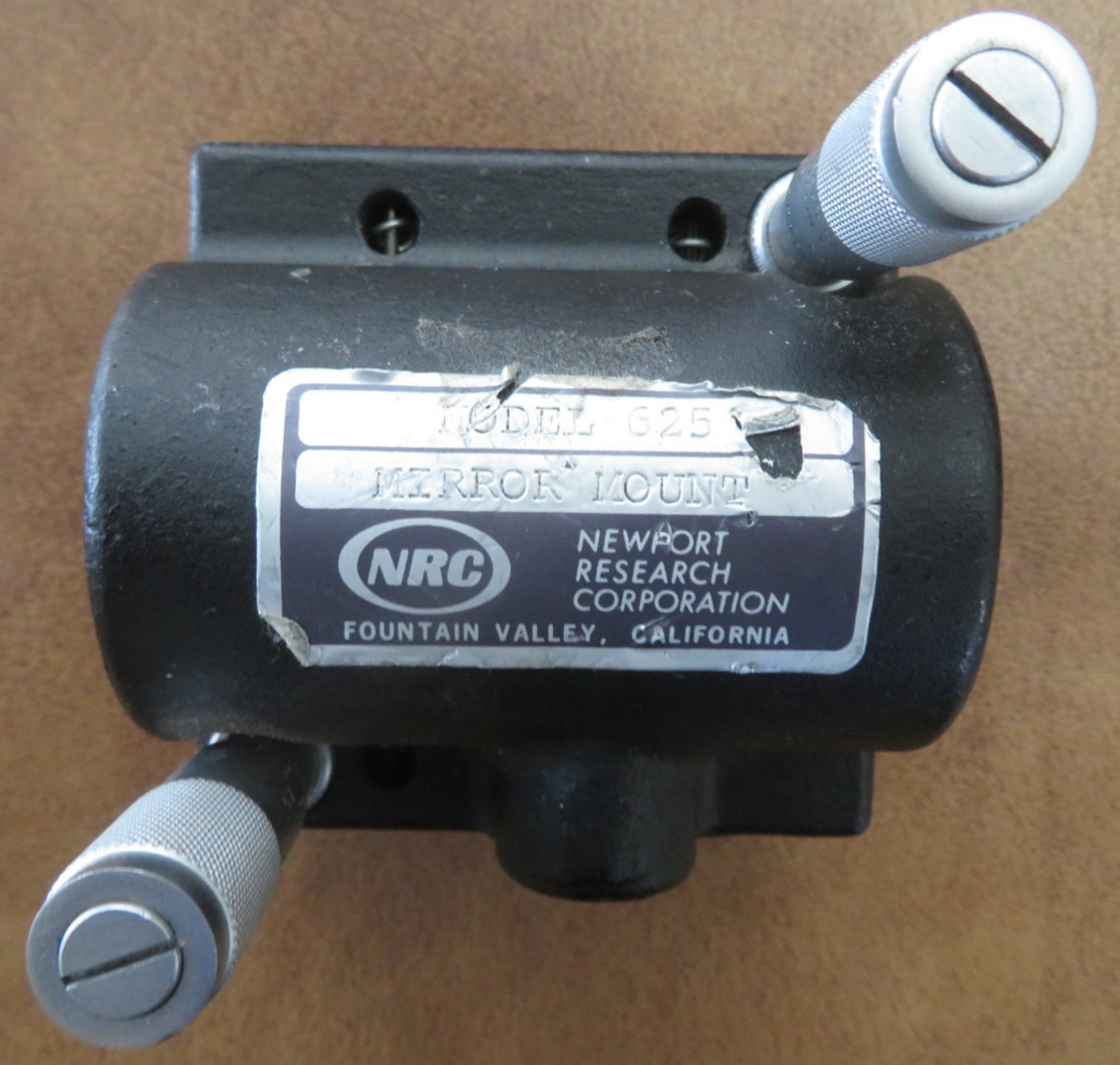Newport NRC Model 625 Mirror Mount w/ Dual Micrometers and Base Plate