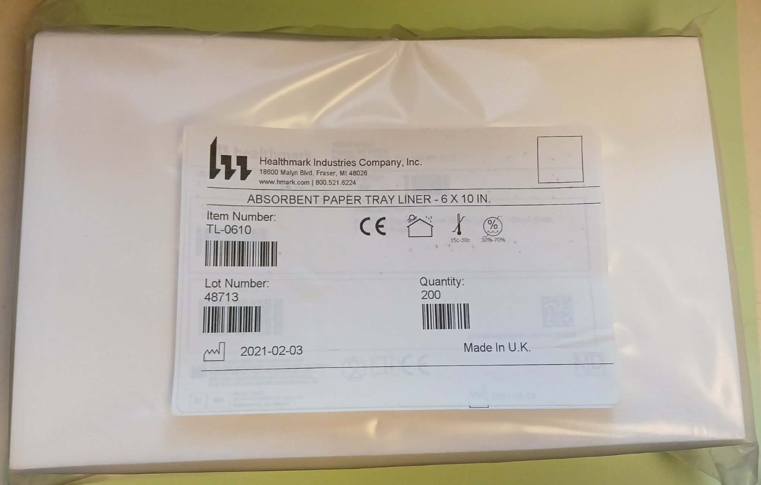 200 Pack, Healthmark Paper Tray Liner 6″ x 10″ Absorbent, Medical Grade or Pet