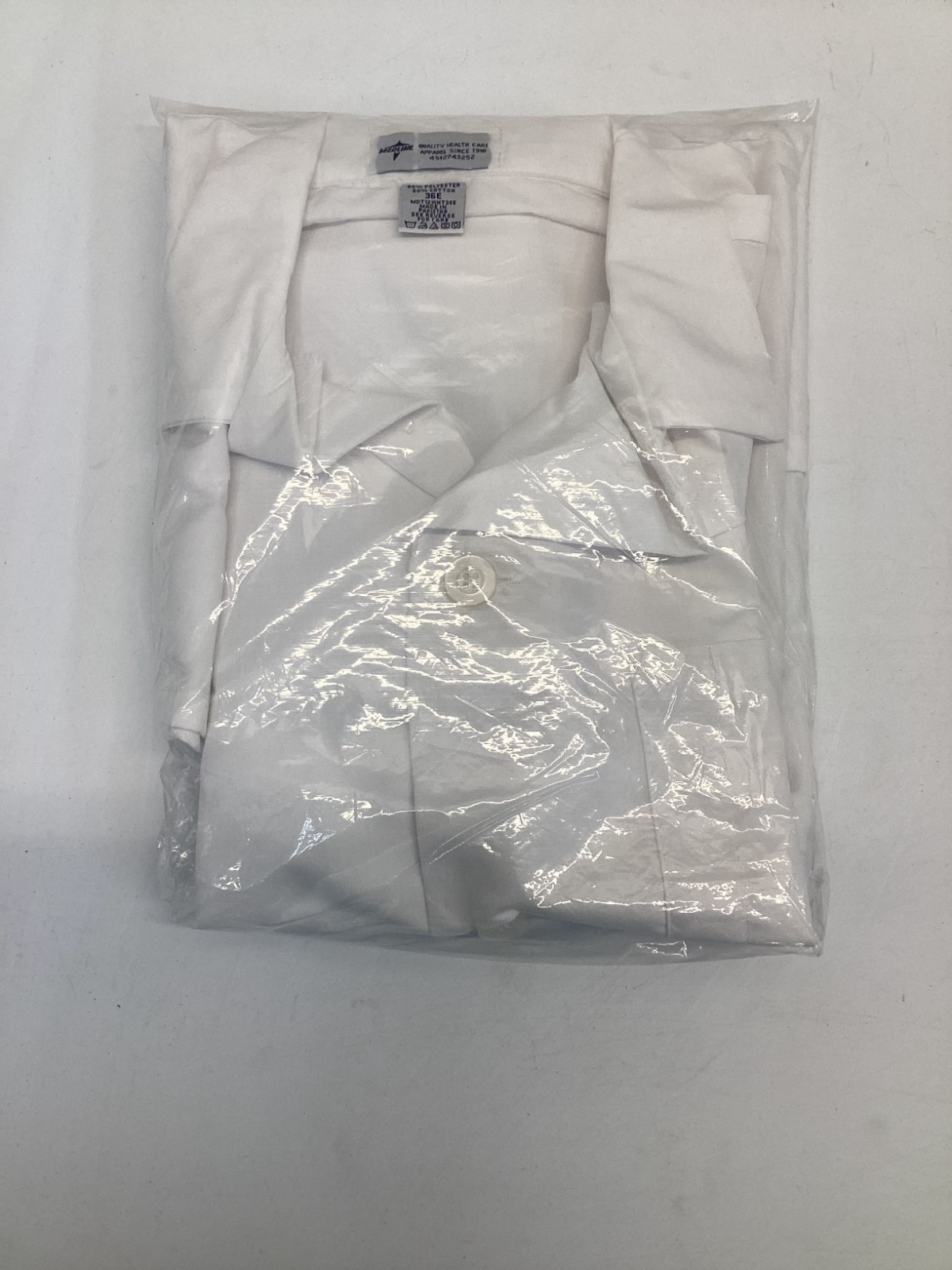 Collared Lab Coat MDT12WHT36E Cotton/Polyester, Button Closure, 3 Pockets Size S