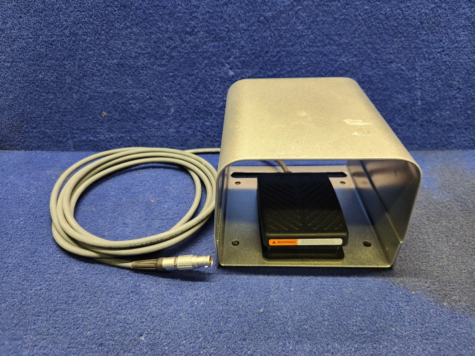 Cutera Excel V XEO Laser 4 Pin Electric Footswitch Foot Pedal Switch 7000562