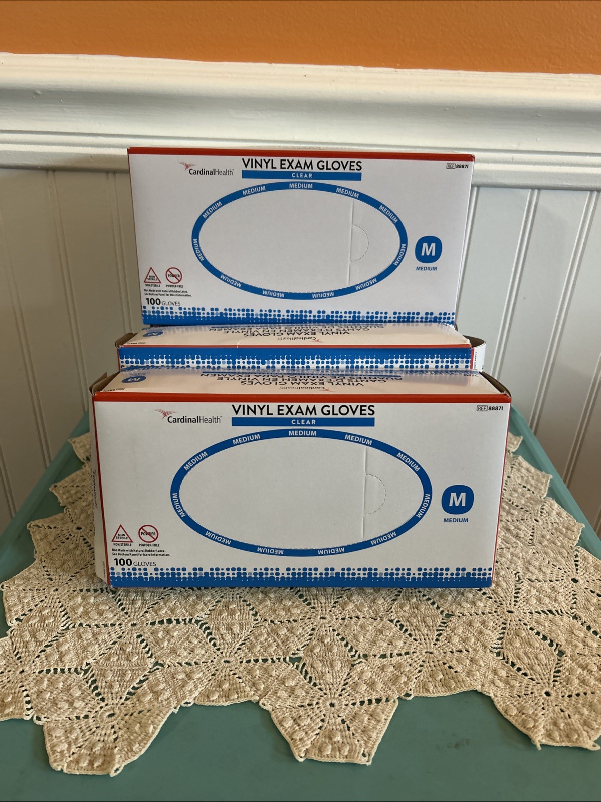 Cardinal Health Vinyl Exam Gloves Clear Smooth Finish Medium 100 Gloves -4 Boxes
