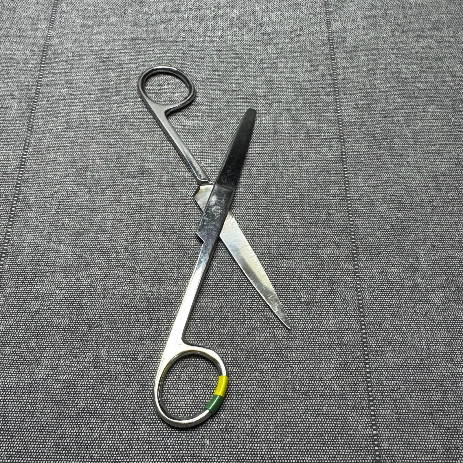Stainless Steel Operating Scissors Medical Straight Blunt Sharp Tips Pakistan