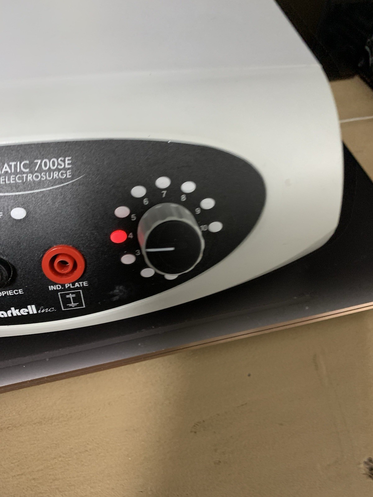 PARKELL Sensimatic Electrosurge 700SE 230V Solid State Sental Unit