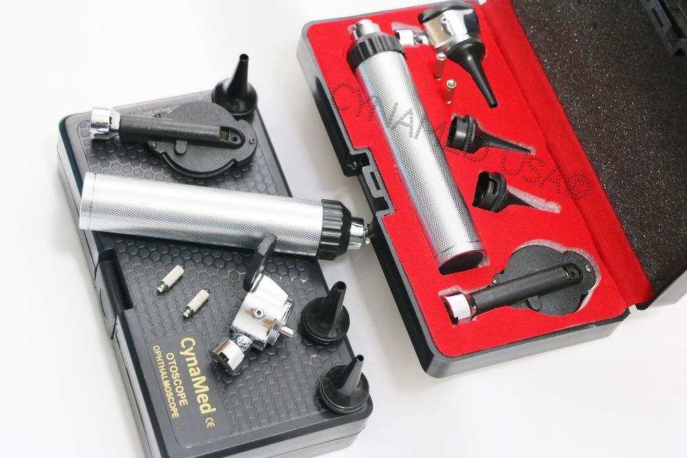 Otoscope Opthalmoscope Set ENT Medical Diagnostic Surgical Instruments-W/2 bulb