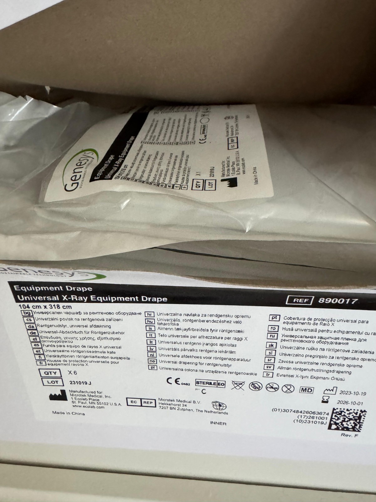 MICROTEK 890017 Genesys Ecolab Universal Drape 104cm x 318cm. BOX OF 6.