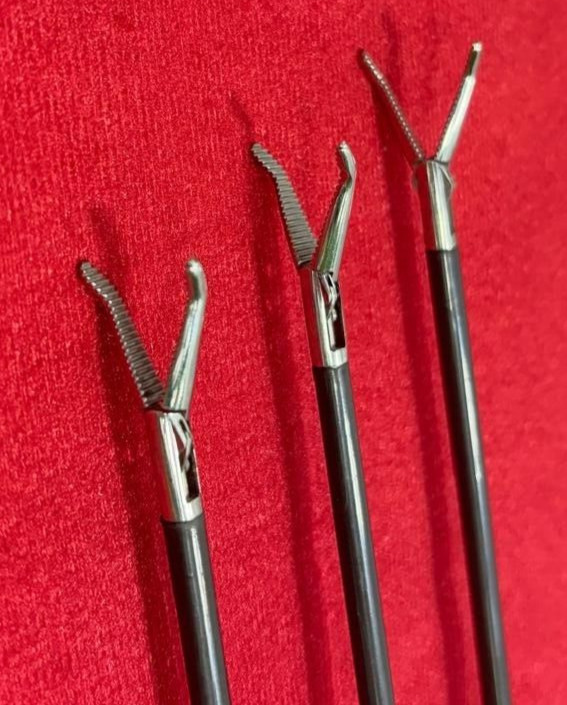 Laparoscopic Right Angle Mixter Dissector(45°Degree) Reusable Instrument- 3 nos.