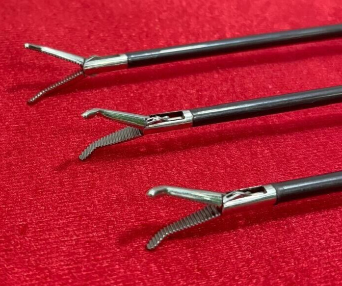 Laparoscopic Right Angle Mixter Dissector(45°Degree) Reusable Instrument- 3 nos.