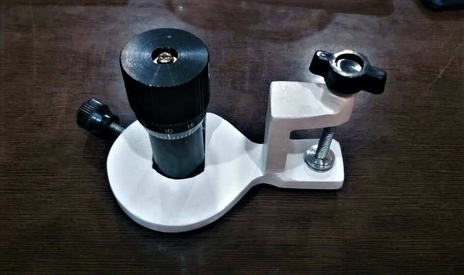 BNR Hand Held Table Model Manual Microtome with Razor (Made in India)