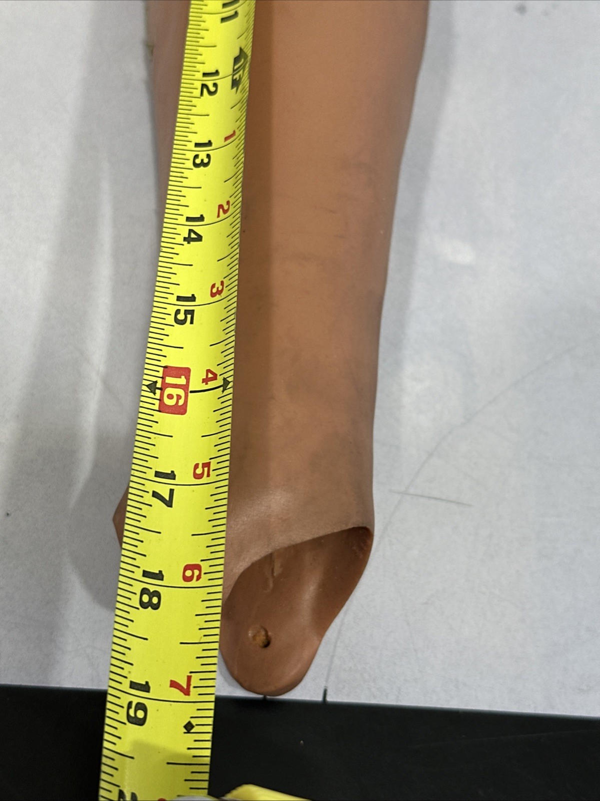 Calf; Rt-Adlt-STD – Laerdal 300-03050