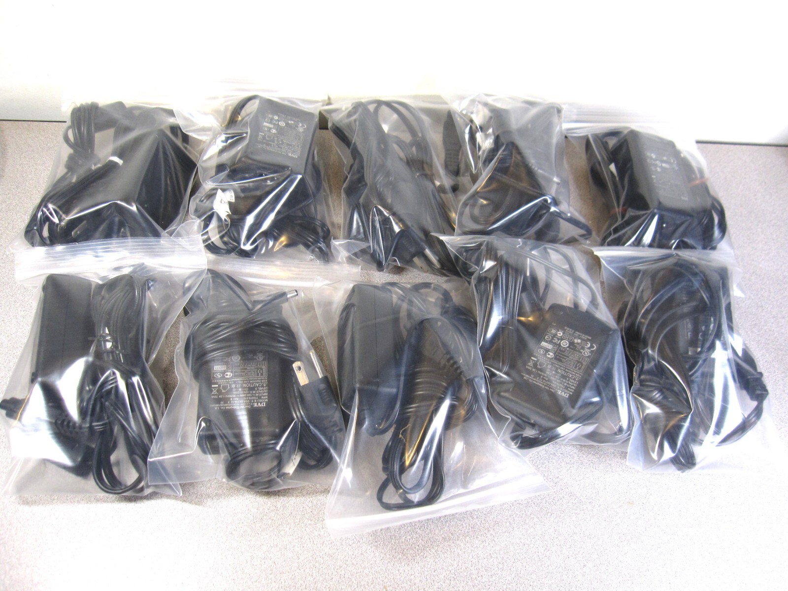(10x LOT) DVE 770375-01L AC Power Supply Adapter DSA-0421S-12 100-240V/12V, 2.5A