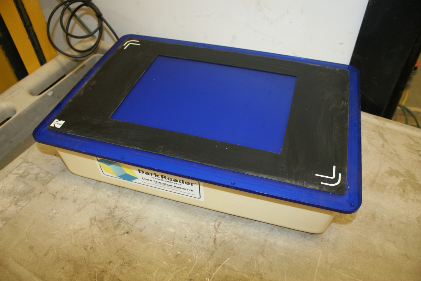 Dark Reader Blue Light Transilluminator 120V 520 Watts 1 Phase 4.5 Amps