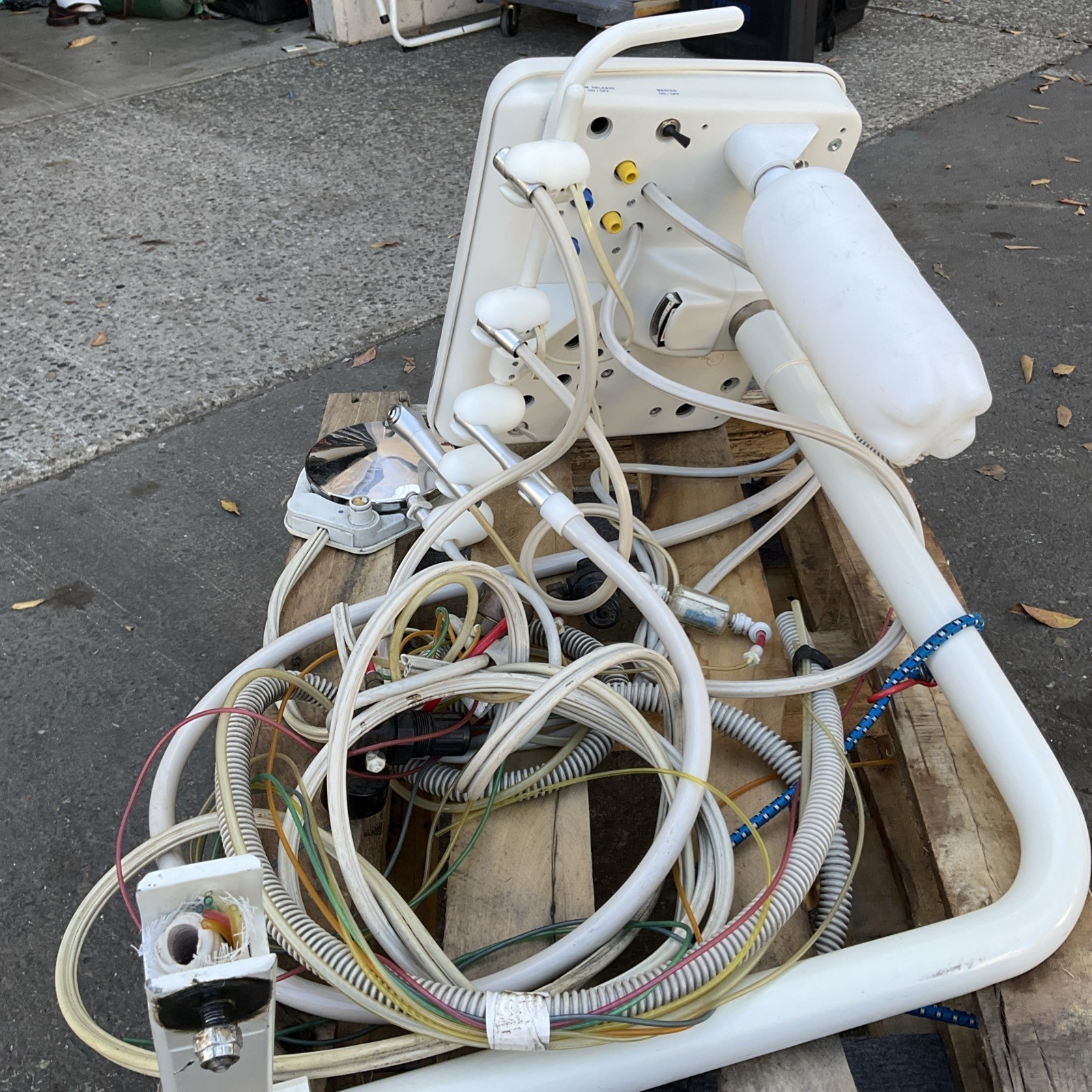 Royal Domain Dental Delivery Station Unit