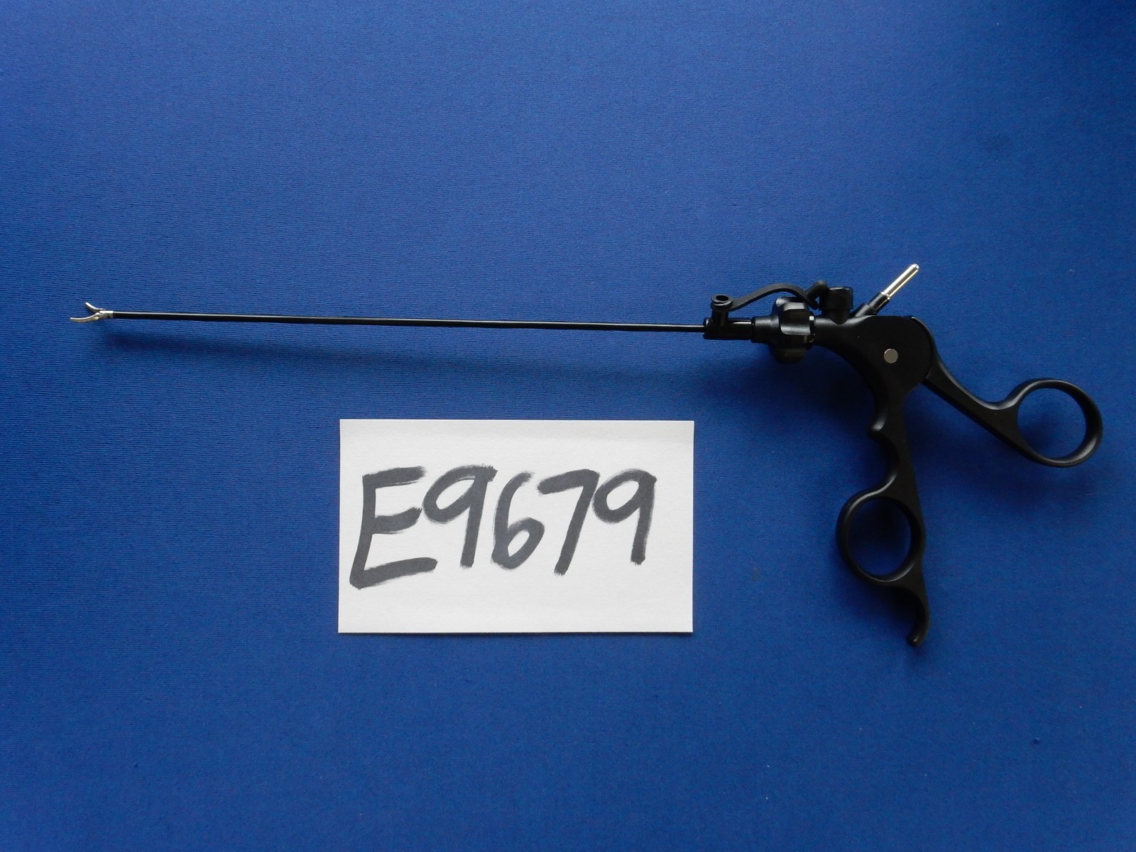 Fiegert Endotech E2204.2 Laparoscopic Maryland Forceps 3mm x 21cm