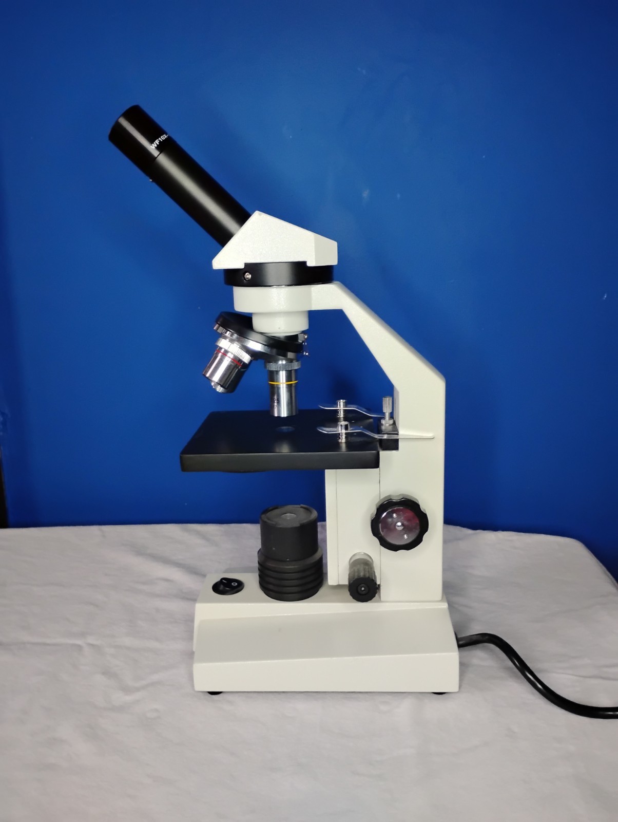 This is a National Max 20 Watt, Type T, Model 131 monocular microscope.