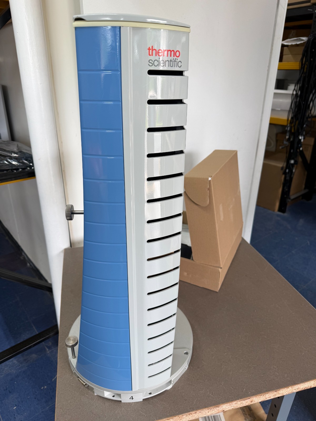 Thermo Scientific F01981 Spinnaker Mover Robotic Microplate Handler Robot
