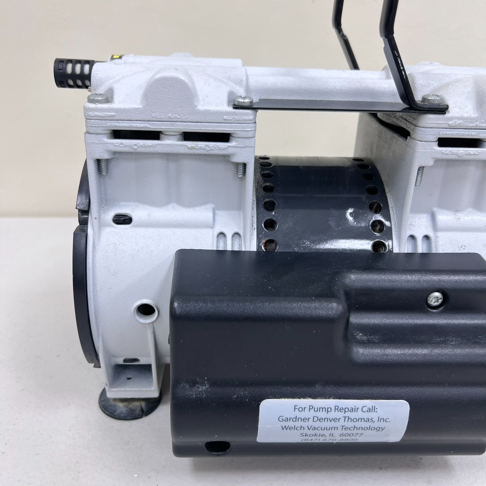 Welch 2561B-50 Standard Duty Dry Vacuum Piston Pump, 60 L/min, 115 VAC