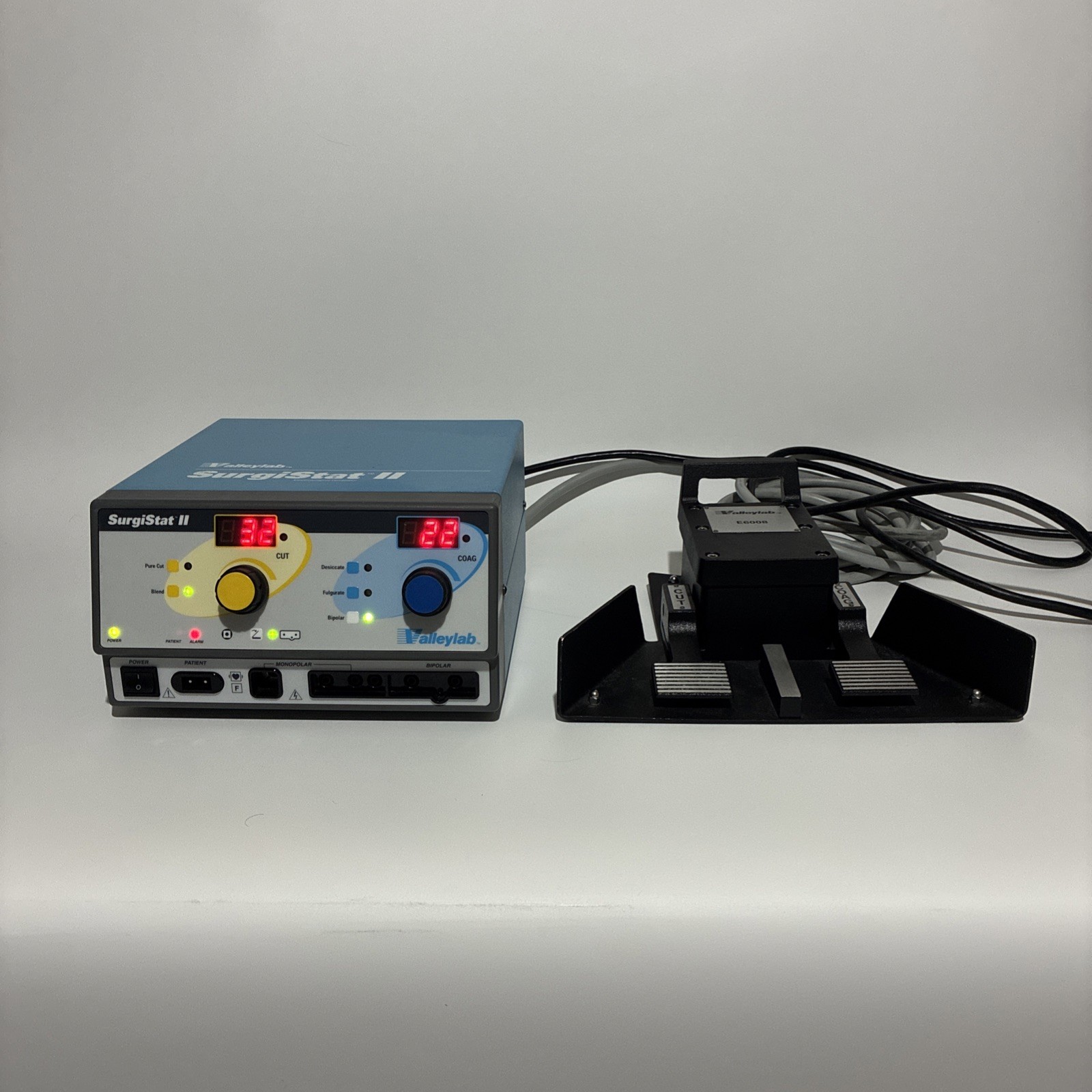 Covidien Valleylab SurgiStat II Electrosurgical Generator w/ Foot Pedal