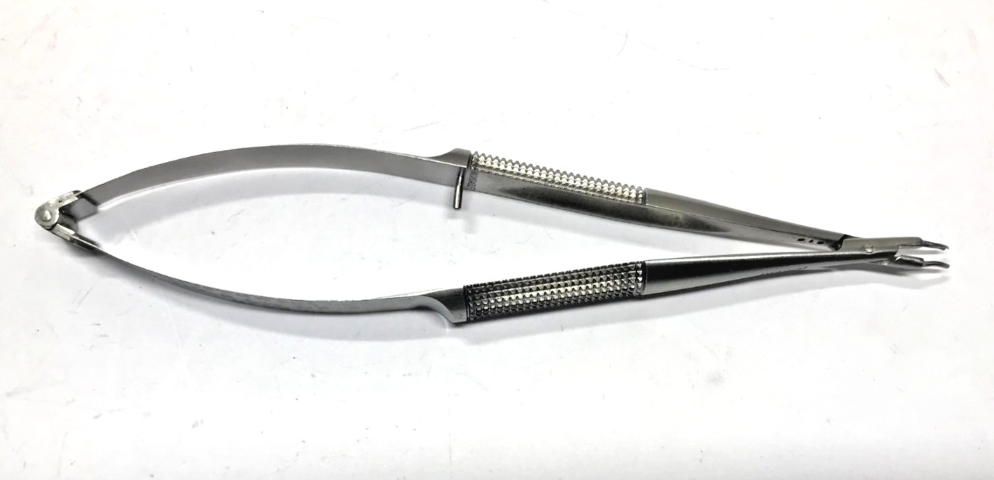 Grieshaber 750.20 Eye Needle Holder Curved 5.2″