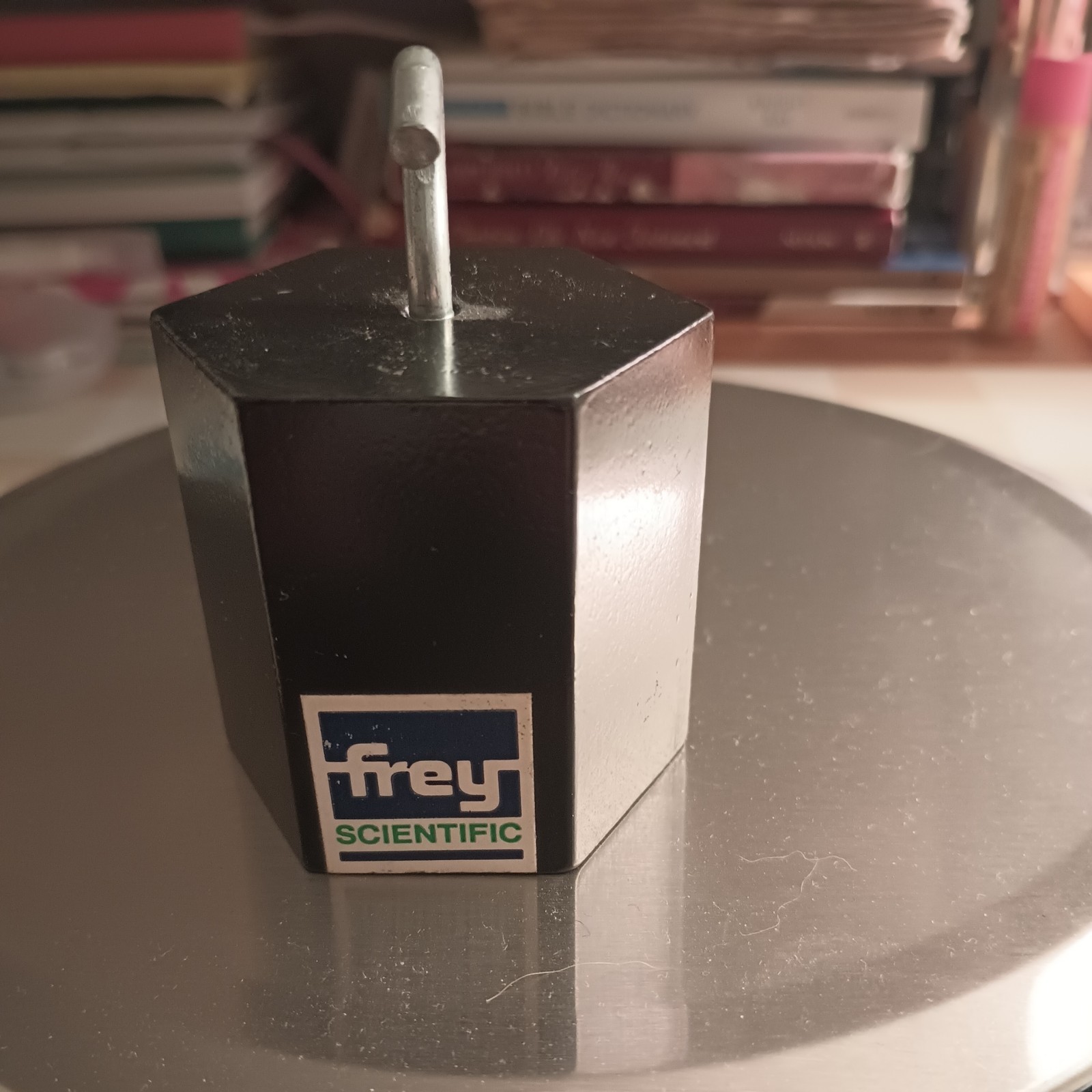 FREY SCIENTIFIC 500 Gram Hex Hanging Scale Weight for Calibration BLK steel