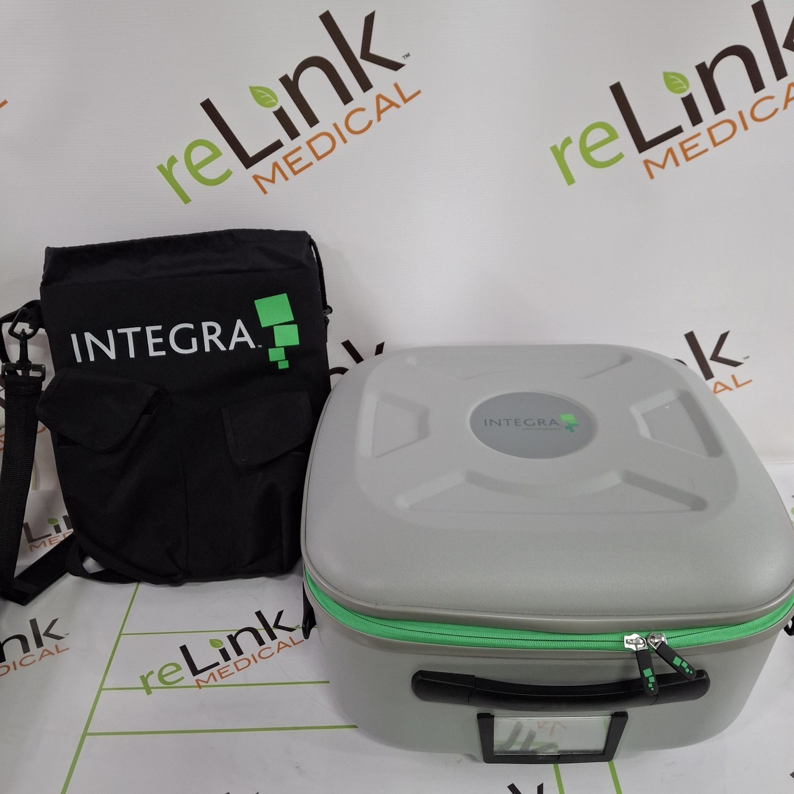 Integra Lifesciences DUO LED Surgical Headlight System
