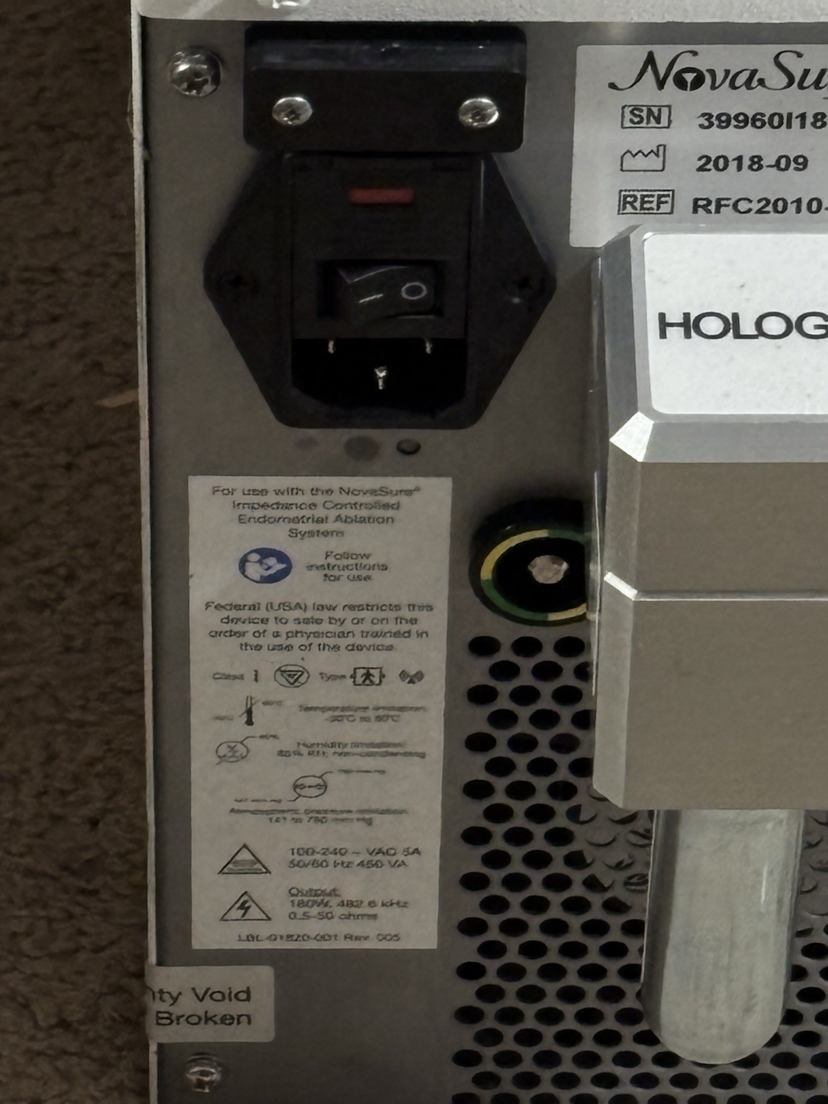 Hologic NovaSure RFC2010-115 RF Controller Model 10! Powers On! Untested!