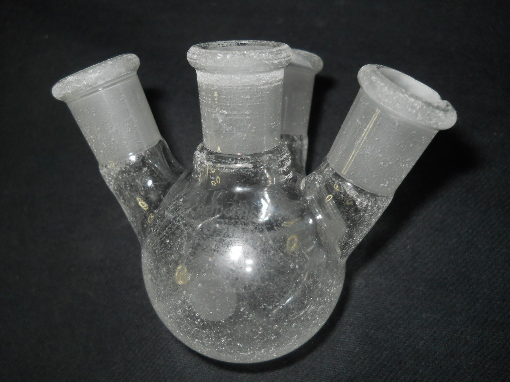 CHEMGLASS 14/20 Joint Glass Angled 4-Neck 50mL Round Bottom Flask, Chipped