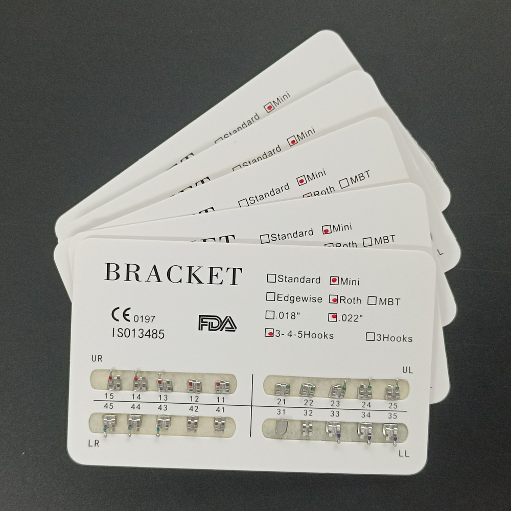 20Pcs/Set Dental Orthodontic Metal Brackets Braces Mini Roth 022 345 Hooks MIM