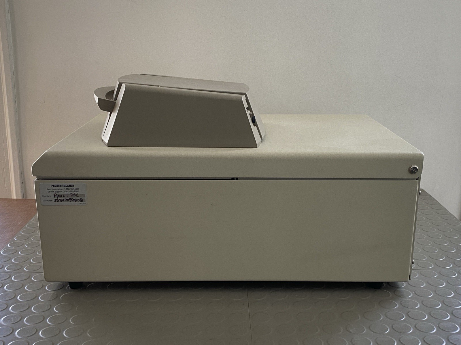 Perkin Elmer Pyris 1 DSC Differential Scanning Calorimeter, Parts & Accessories