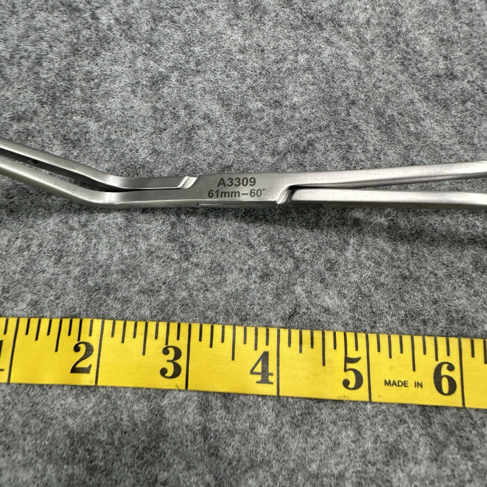 Applied Medical A3309 Stealth Surgical Clamp 61mm
