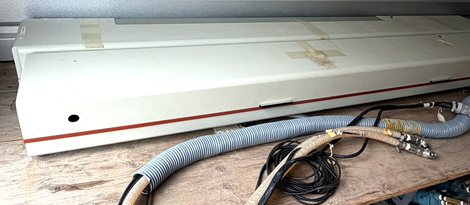 Vintage Quantronix 416 MLQS-SH Nd:YAG Lab Laser Rail Head 300W SHG 1984 Optics