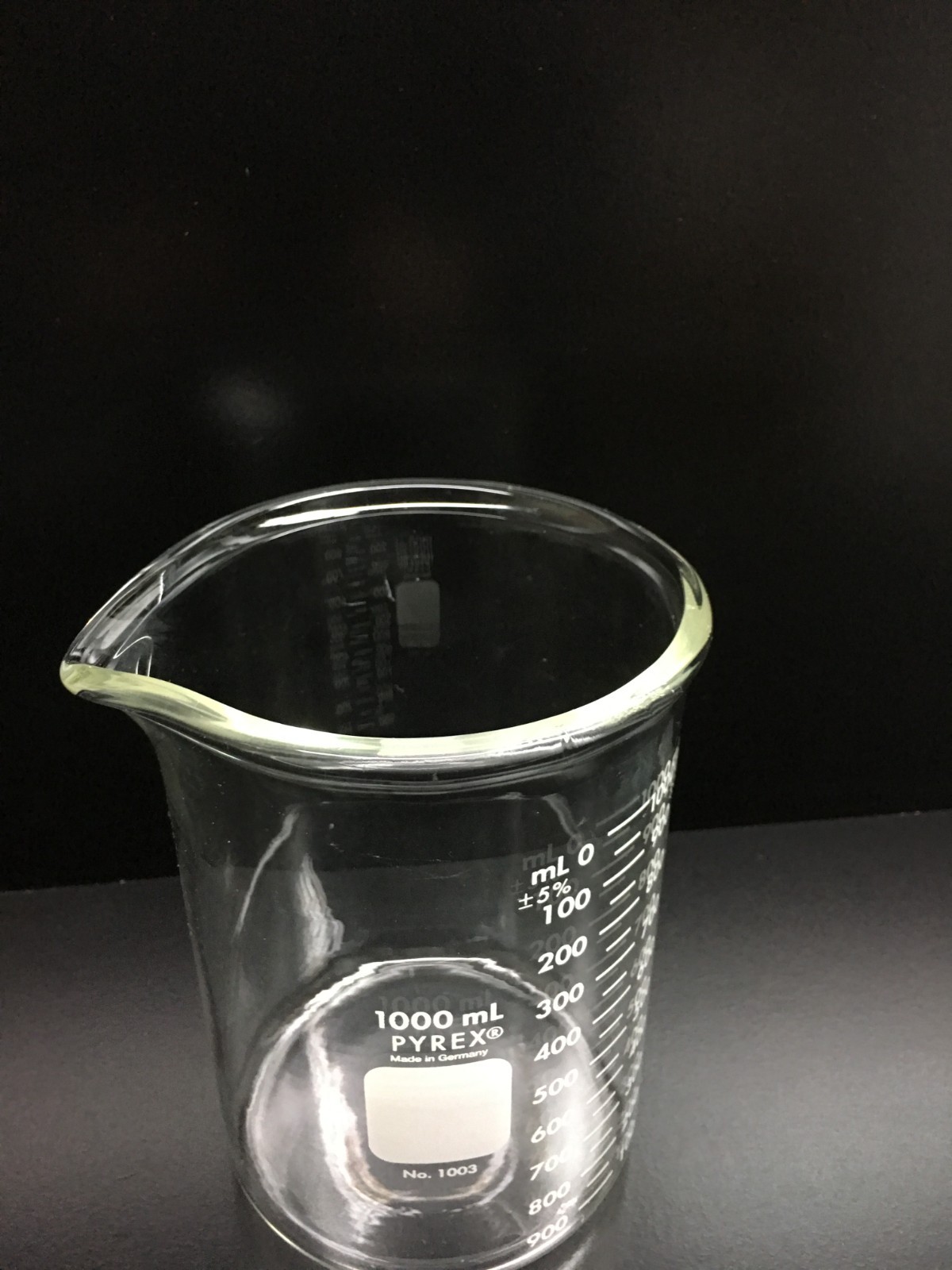 Corning Pyrex Cat No 1003-1L Heavy Duty Griffin 1L Beaker