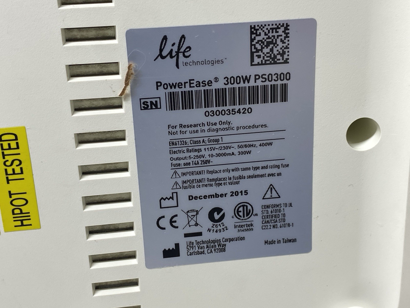 Life Technologies Powerease 300W PS0300 Electrophoresis Power Supply See Details
