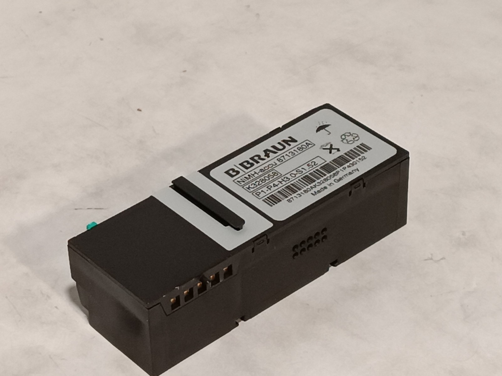 B. Braun 8713180A K328058 NiMH-accu battery pack for Perfusor/Infusomat pump