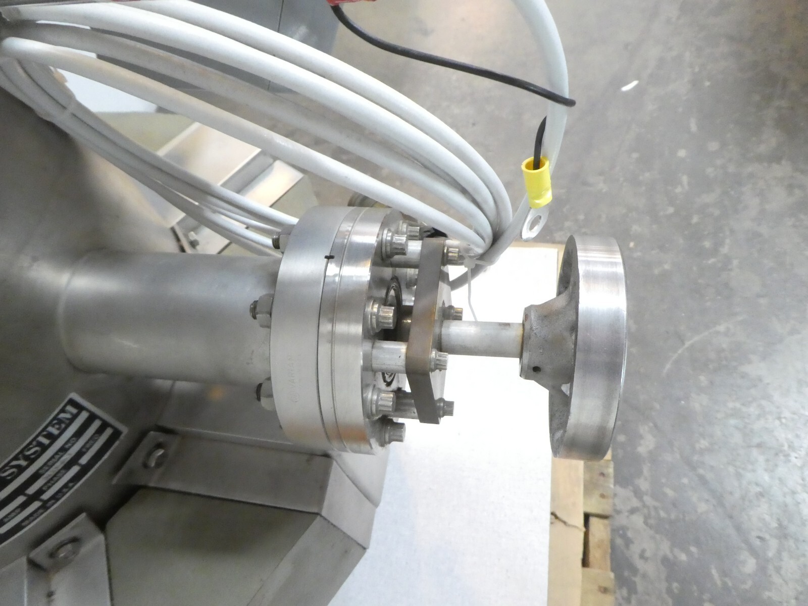 Varian 932-0032 Multi Port Experiment Ion Pump Vacuum Chamber VSEA Untested