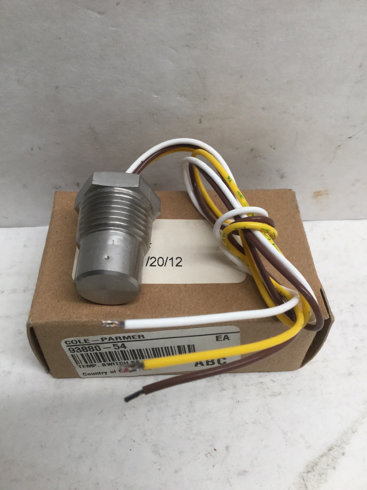 Cole Palmer Control Products AD148-12/125F Temperature Switch Trips @ 125F