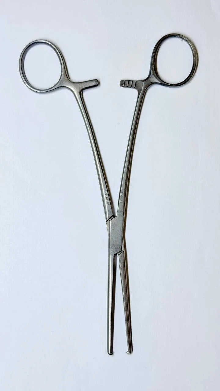 V. Mueller SU-6050 Sponge Holding Forceps 20cm Surgical Instrument