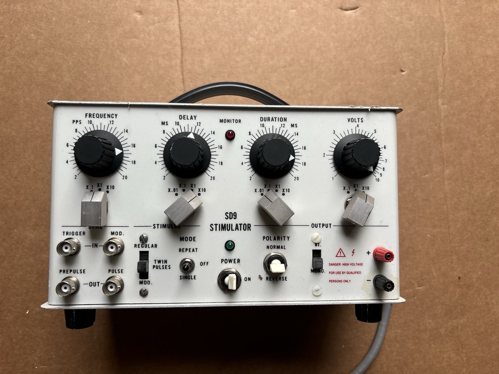 Grass Instruments SD9 Stimulator Model SD9J Free Shipping