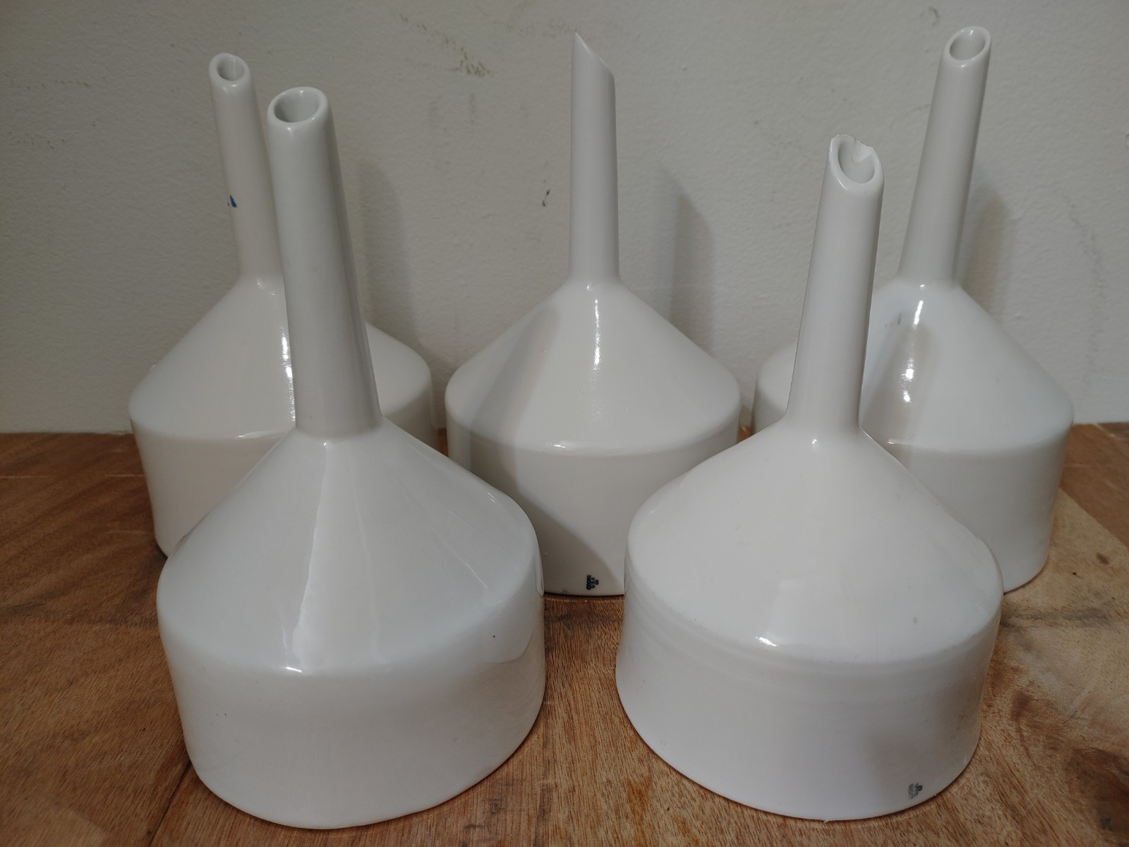 Coors USA Ceramic Buchner Funnel Lot Of 5 Size 07 & 08